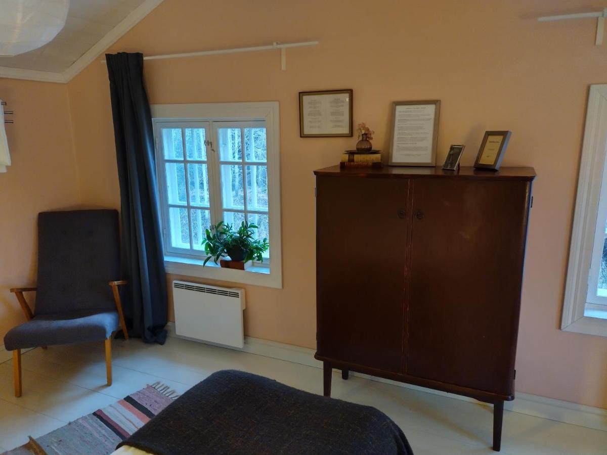Bed and Breakfast Brobacka Gasthem Jomala Exterior foto