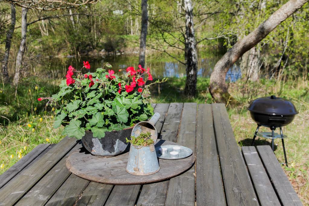 Bed and Breakfast Brobacka Gasthem Jomala Exterior foto